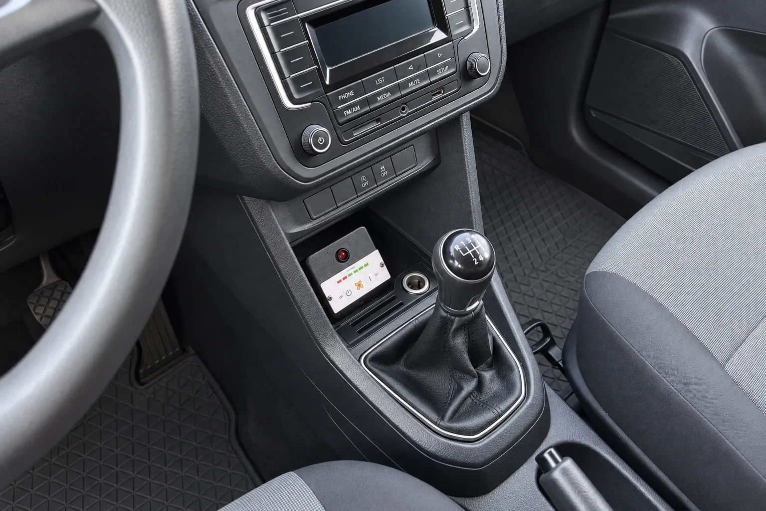 Volkswagen Caddy 2.0 TDI 4MOTION 4X4 ALLESTITO G.TRAINO 2019 — foto 8