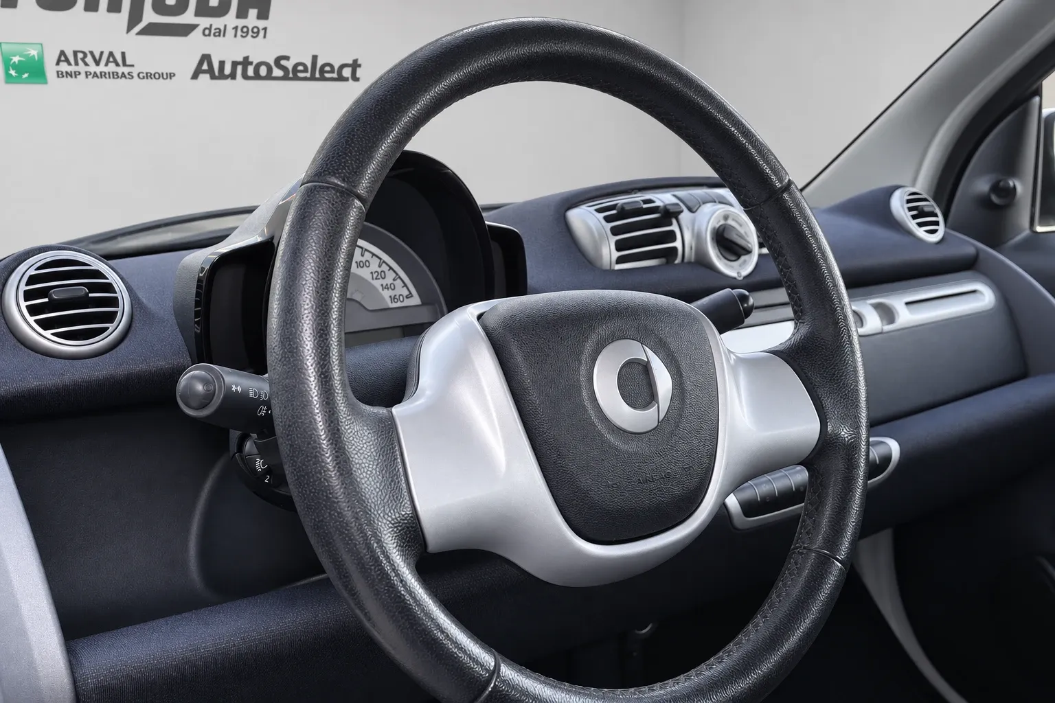 Smart Fortwo 1.0 mhd Passion 71cv 2011 — foto 11