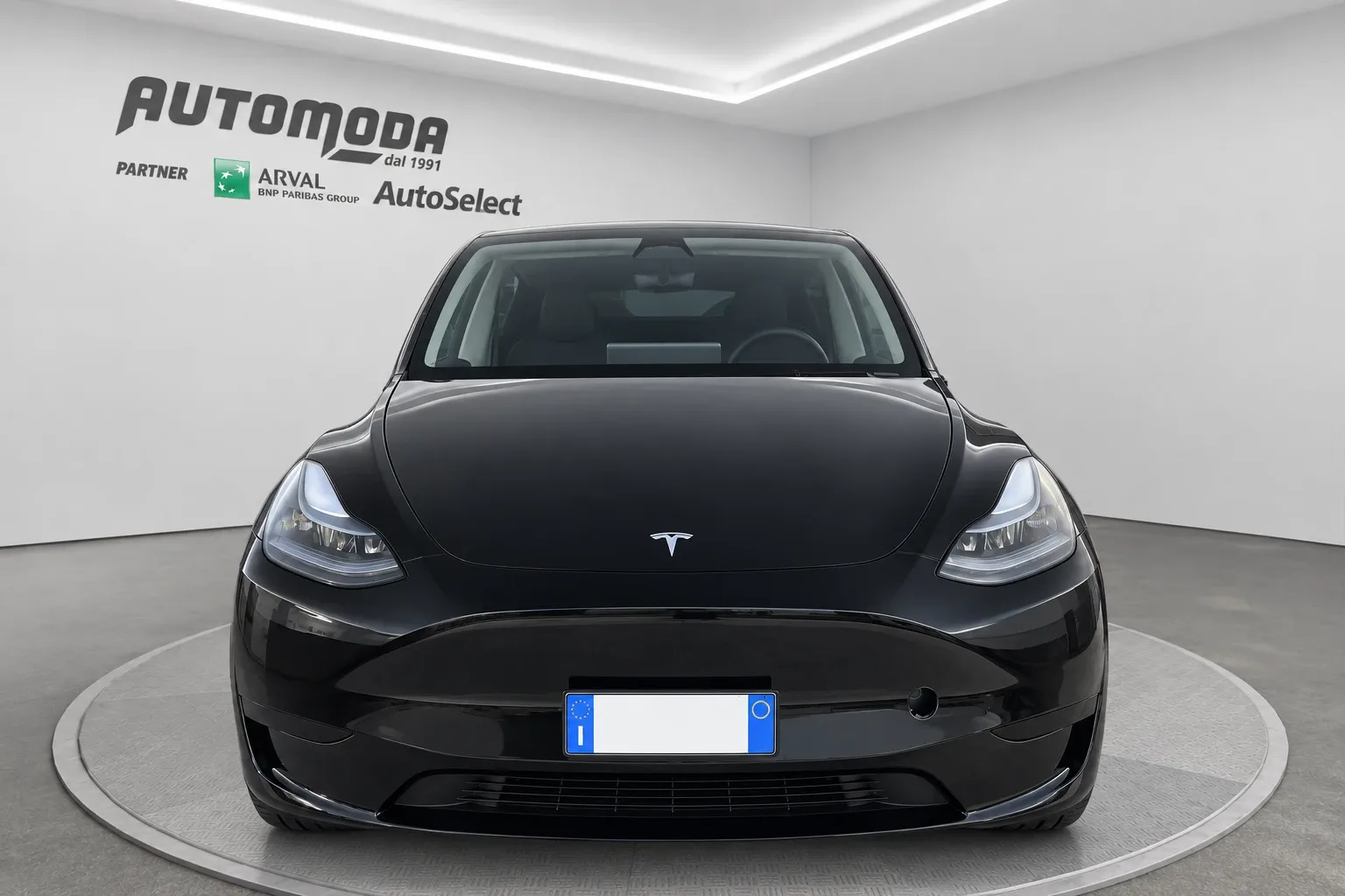 Tesla Model Y 60 kWh RWD 2024 — foto 2