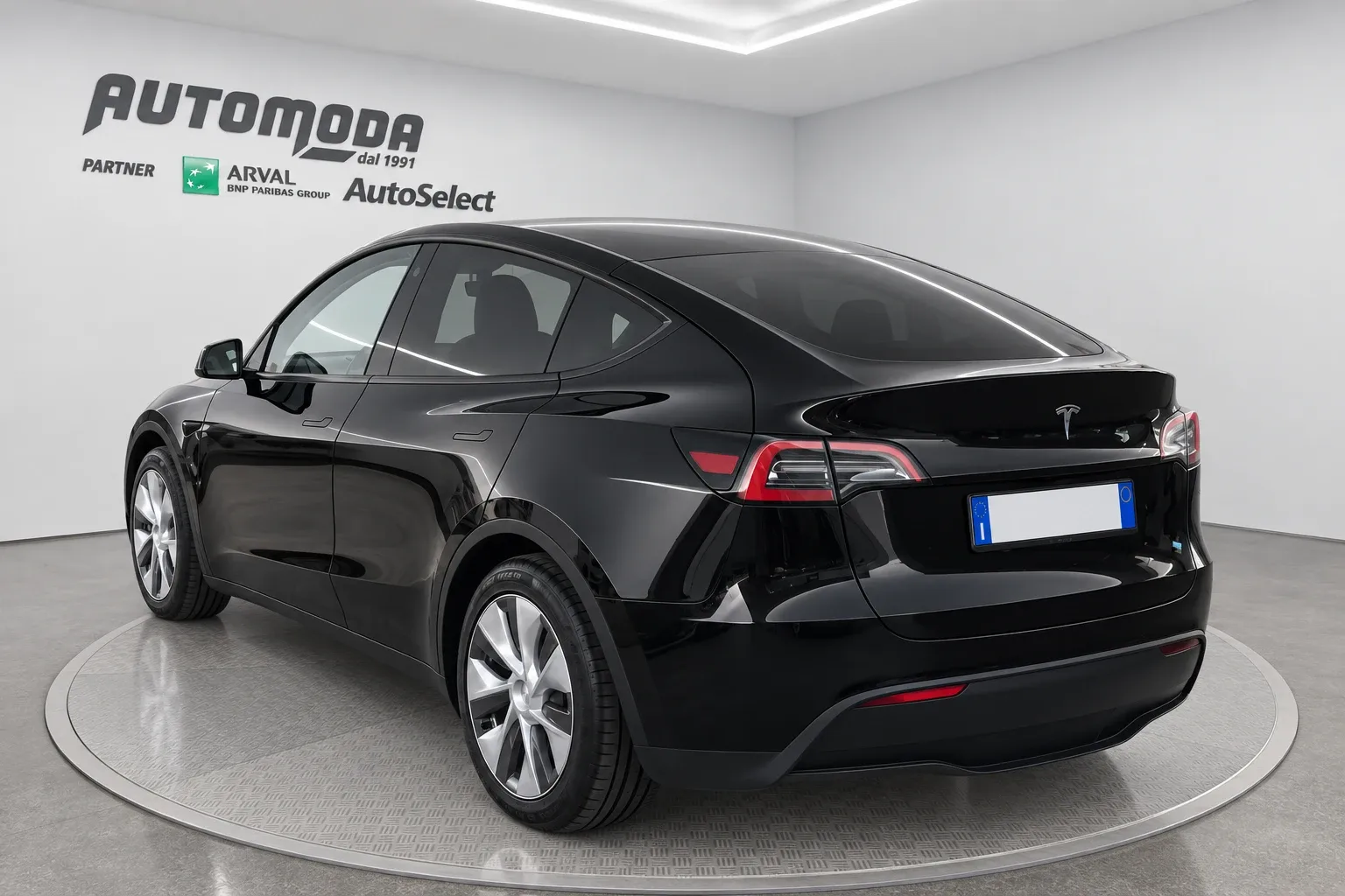 Tesla Model Y 60 kWh RWD 2024 — foto 6