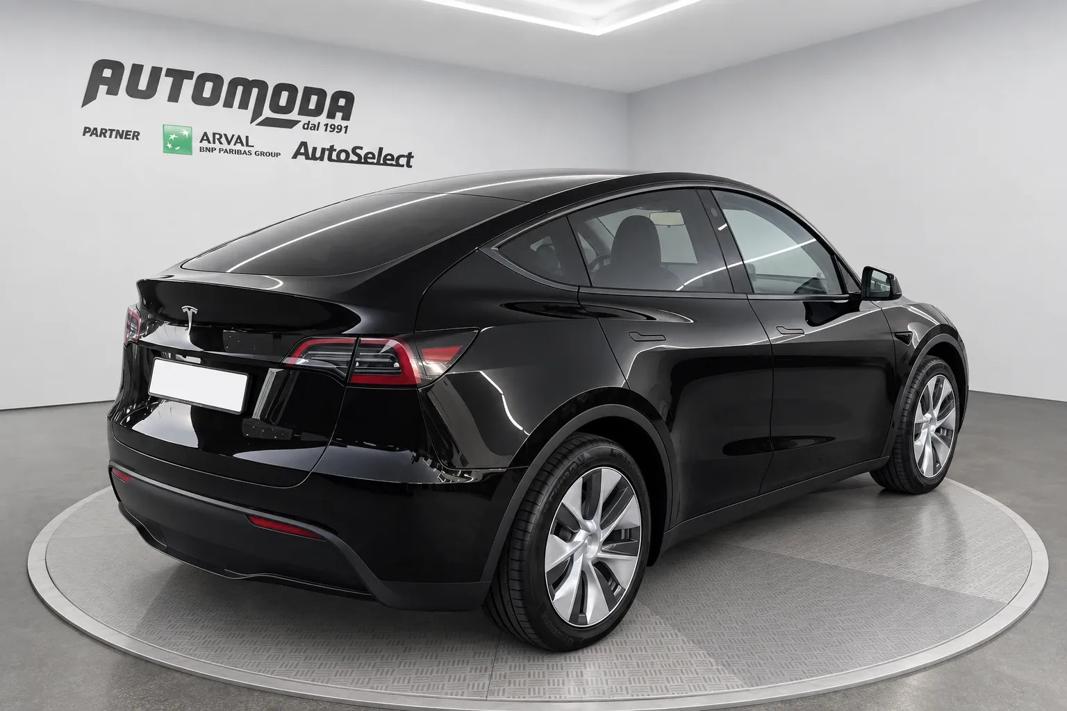 Tesla Model Y 60 kWh RWD 2024 — foto 4
