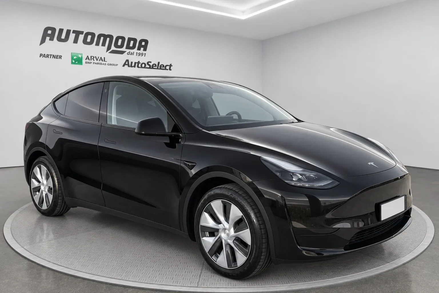 Tesla Model Y 60 kWh RWD 2024 — foto 3