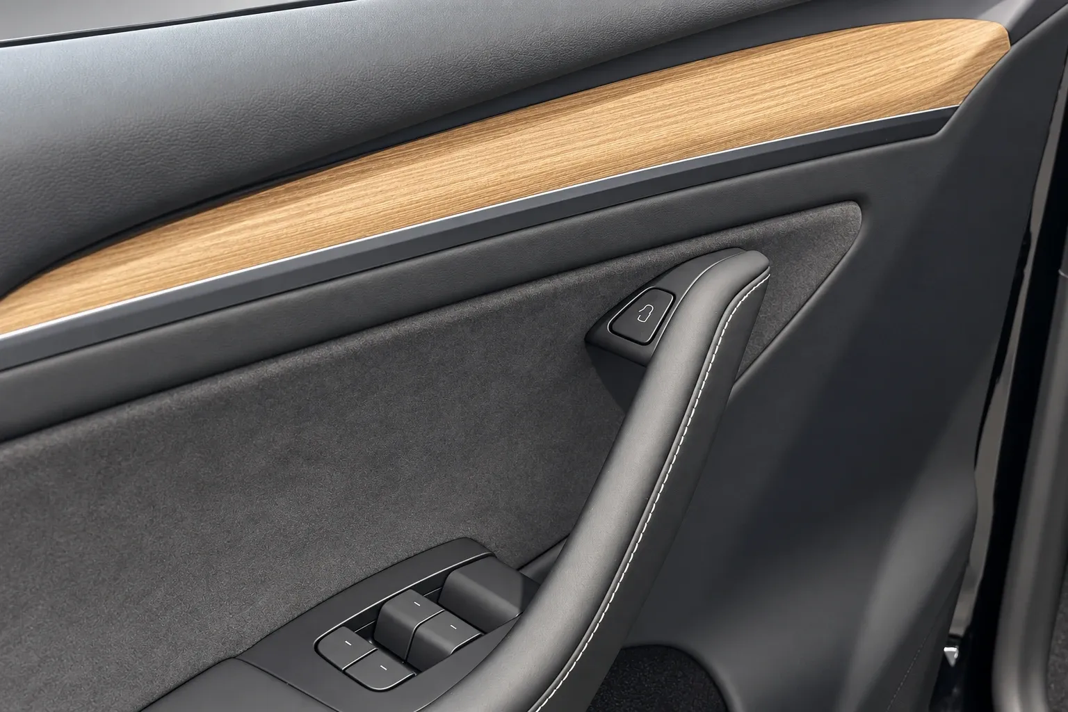 Tesla Model Y 60 kWh RWD 2024 — foto 7