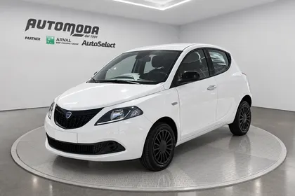 Lancia Ypsilon HYBRID SILVER