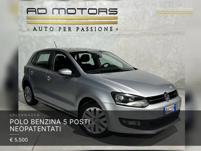Volkswagen Polo Benzina 5 posti neopatentati 2012